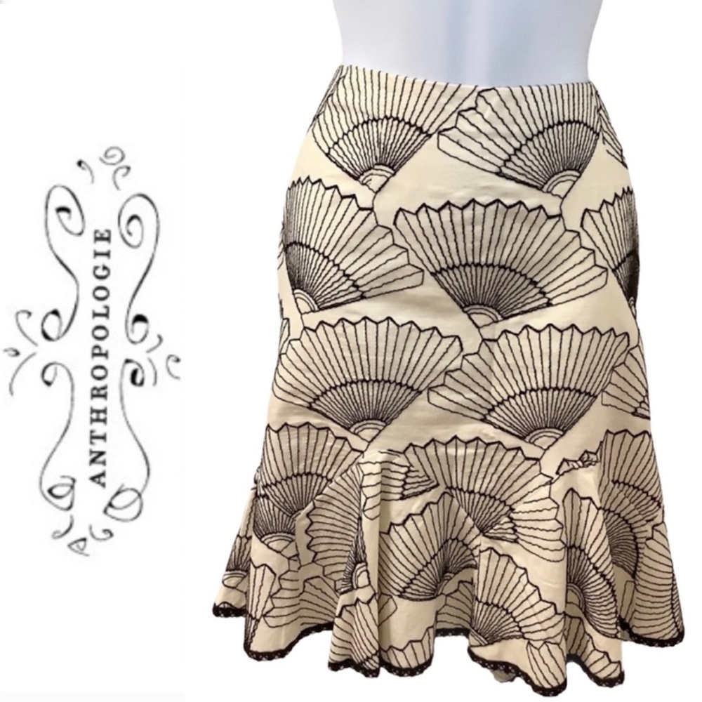 ⬇️$78-Nanette Lapore Ivory Embroidered Fan Skirt